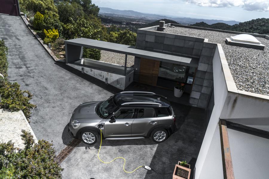  Mini Cooper S E Countryman ALL4 (F60) 2017 года  (WW) (фото 86 из 173)